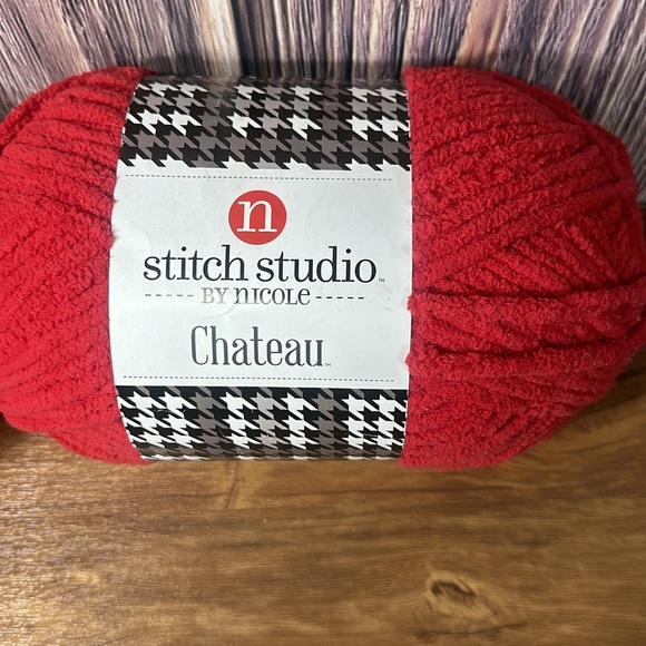 2 New Red Stitch Studio By Nicole Chateau Yarn %100 polyester 258 yds 10.5 oz - Picture 2 of 4